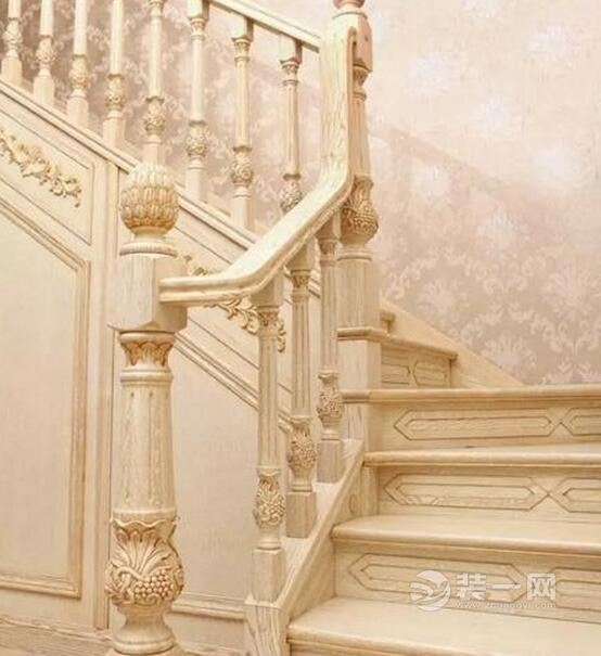 合肥装修网：复式安装楼梯的流程 怎样的方案最合理？