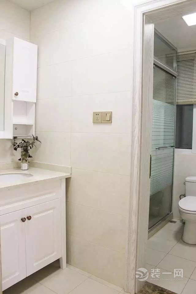 简约风格装修实景图