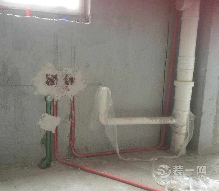 晶晶的新家三室两厅装修——水改篇